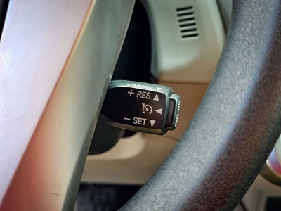 2016 Toyota Prius v Two