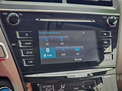 2016 Toyota Prius v Two