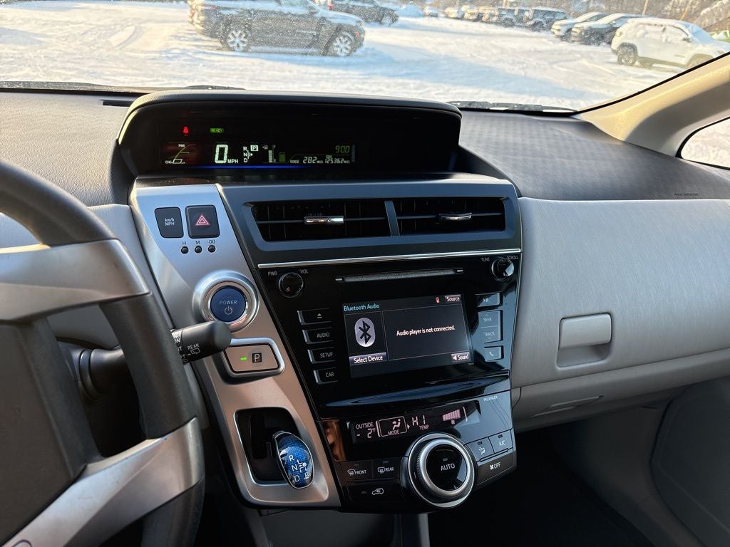 2016 Toyota Prius v Two