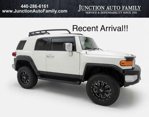 2013 Toyota FJ Cruiser Base