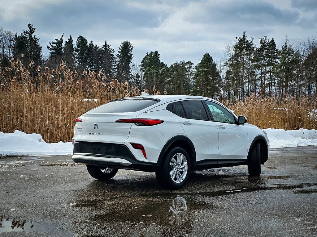 2025 Buick Envista Preferred FWD