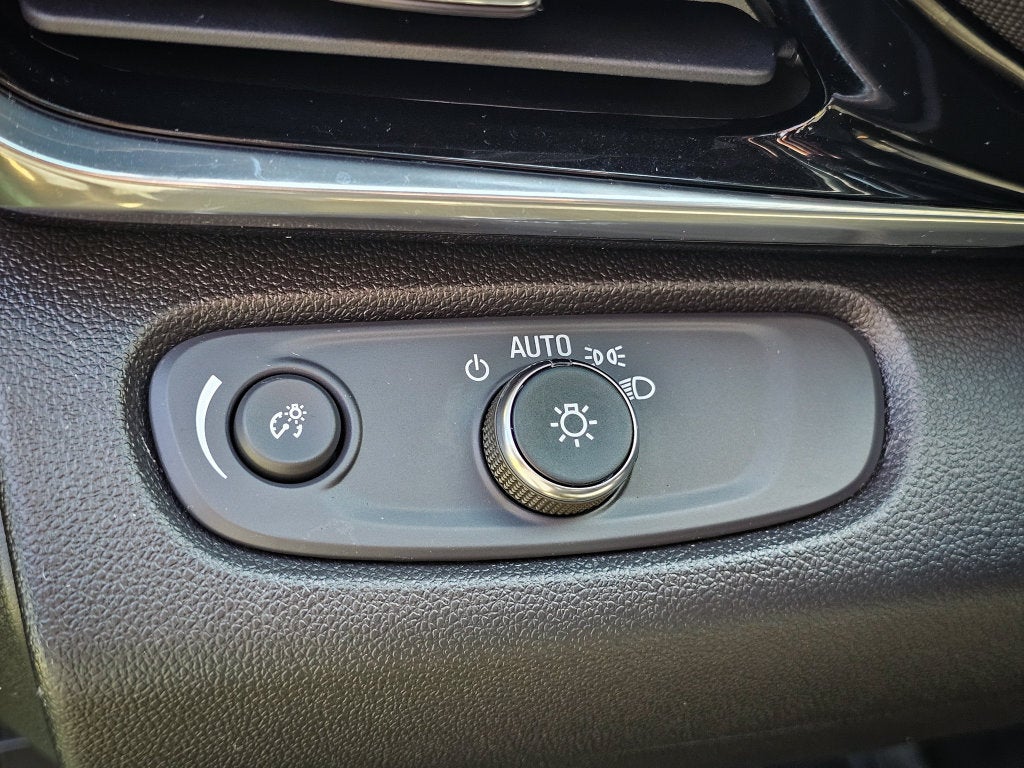 2024 Buick Envista Avenir FWD