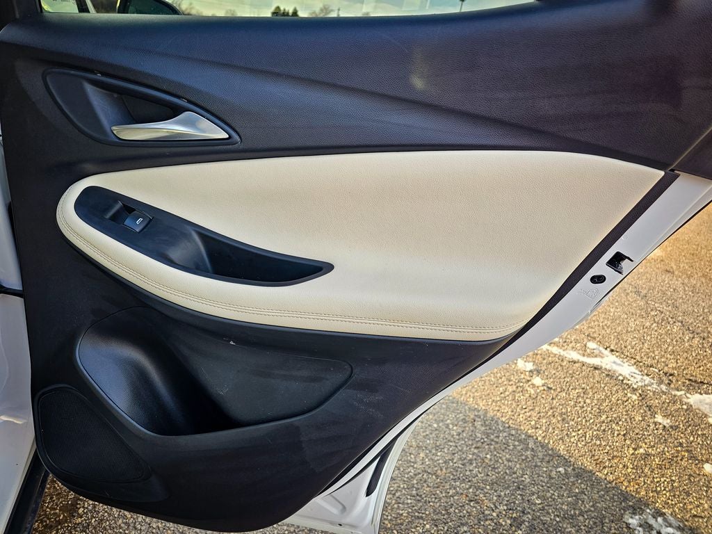 2020 Buick Encore GX FWD Essence