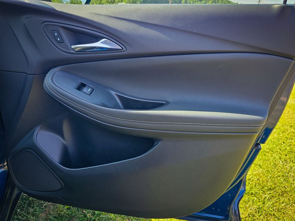 2023 Buick Encore GX Essence FWD