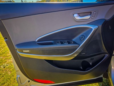 2017 Hyundai Santa Fe SE Ultimate