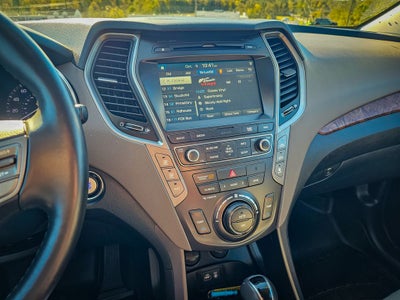 2017 Hyundai Santa Fe SE Ultimate