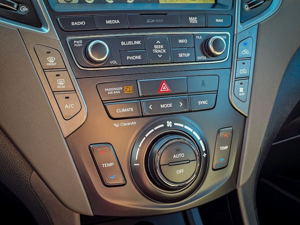 2017 Hyundai Santa Fe SE Ultimate