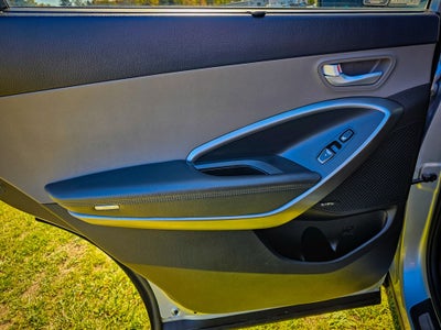 2017 Hyundai Santa Fe SE Ultimate