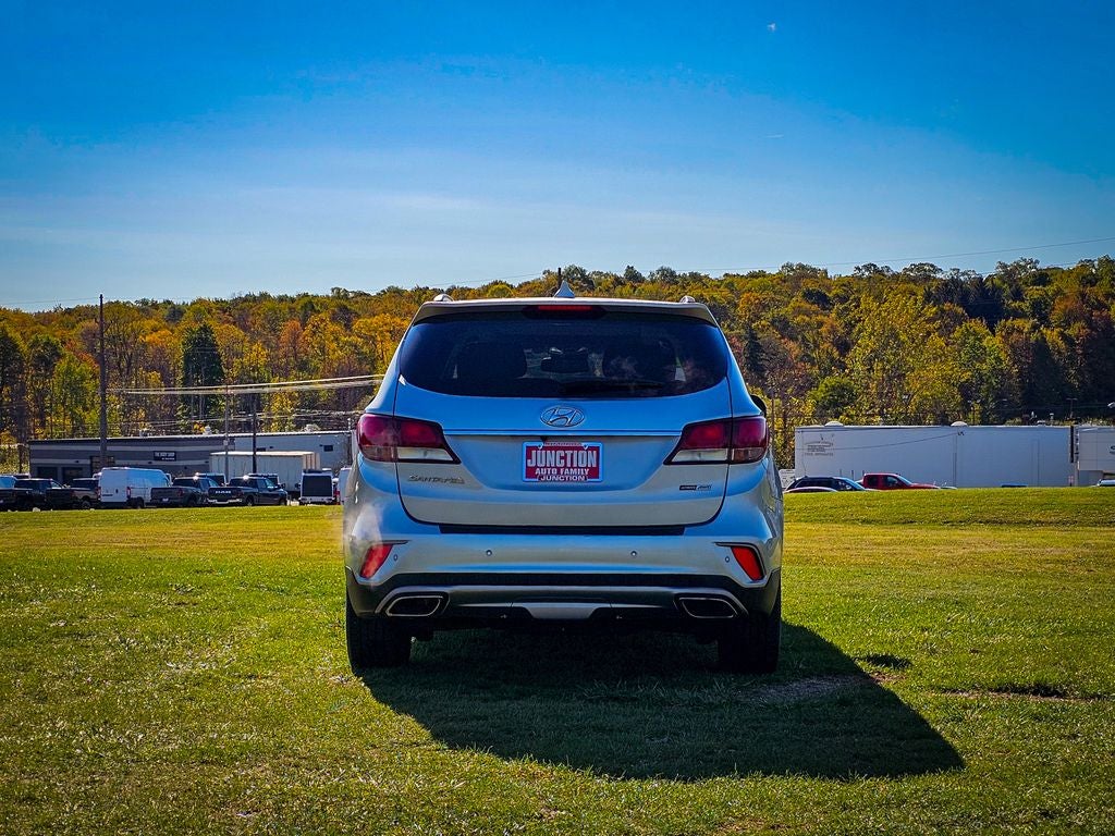 2017 Hyundai Santa Fe SE Ultimate