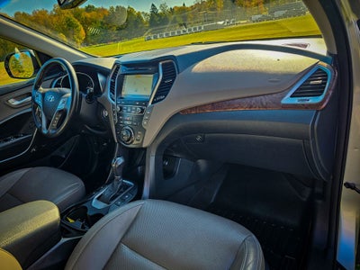 2017 Hyundai Santa Fe SE Ultimate