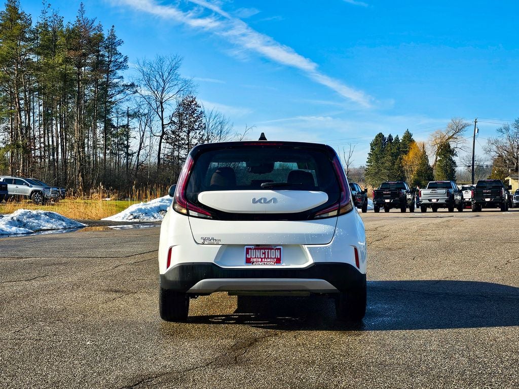 2024 Kia Soul EX
