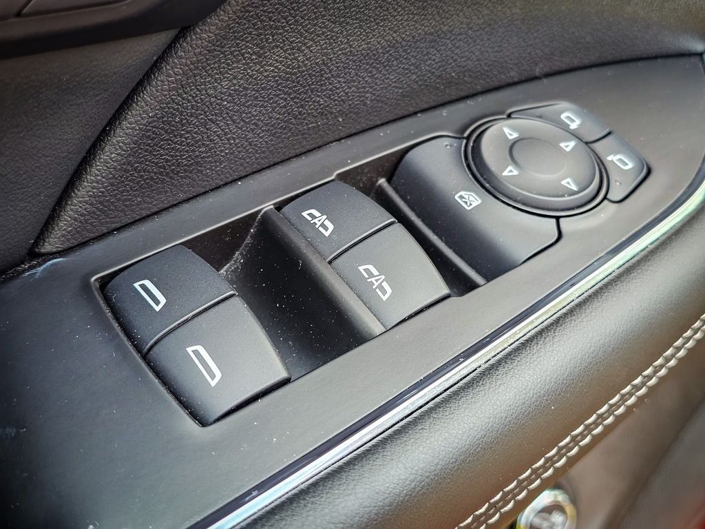 2023 Buick Envision Essence AWD