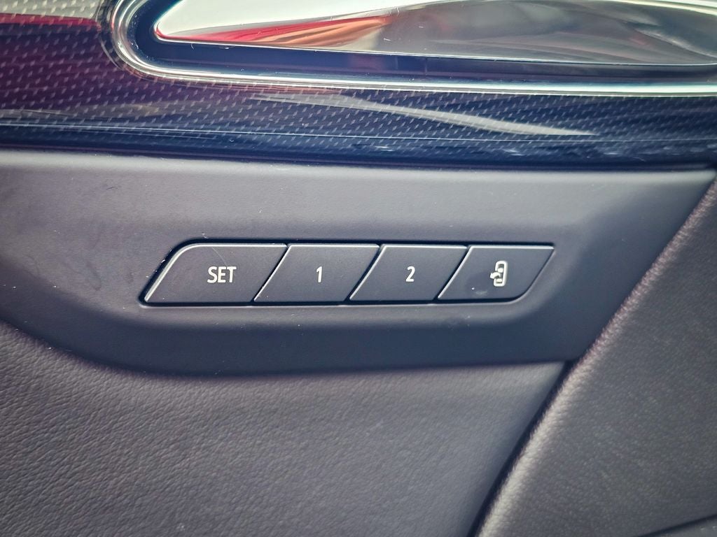 2023 Buick Envision Essence AWD