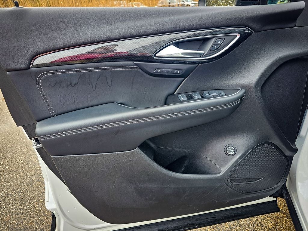 2023 Buick Envision Essence AWD