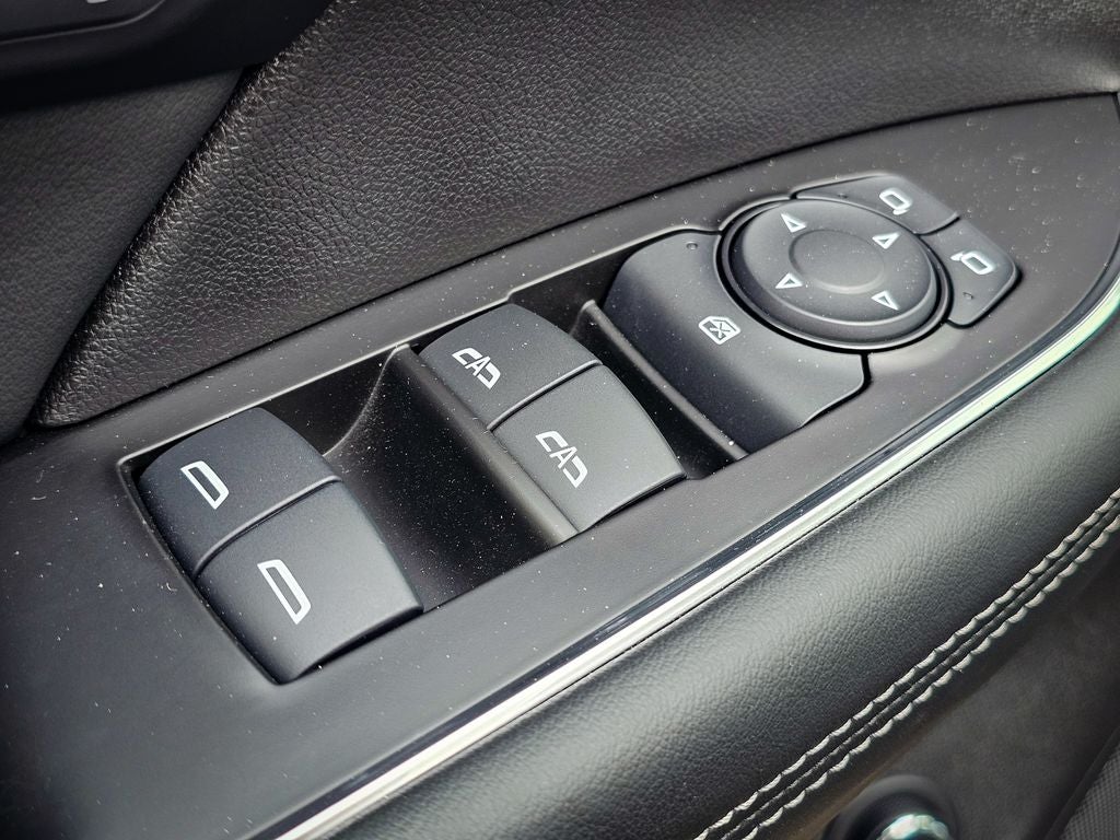 2023 Buick Envision Essence AWD