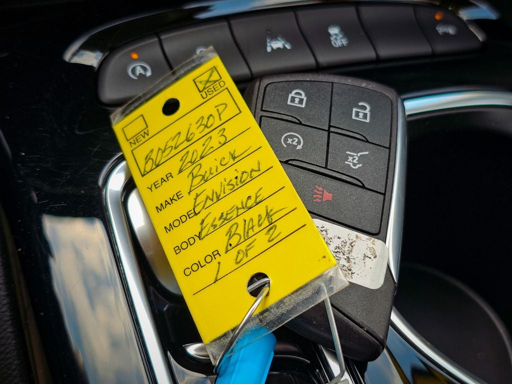 2023 Buick Envision Essence AWD