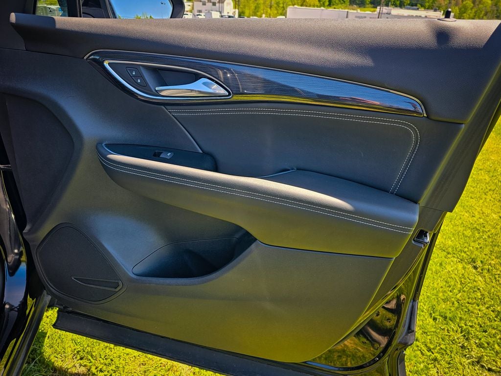 2023 Buick Envision Essence AWD