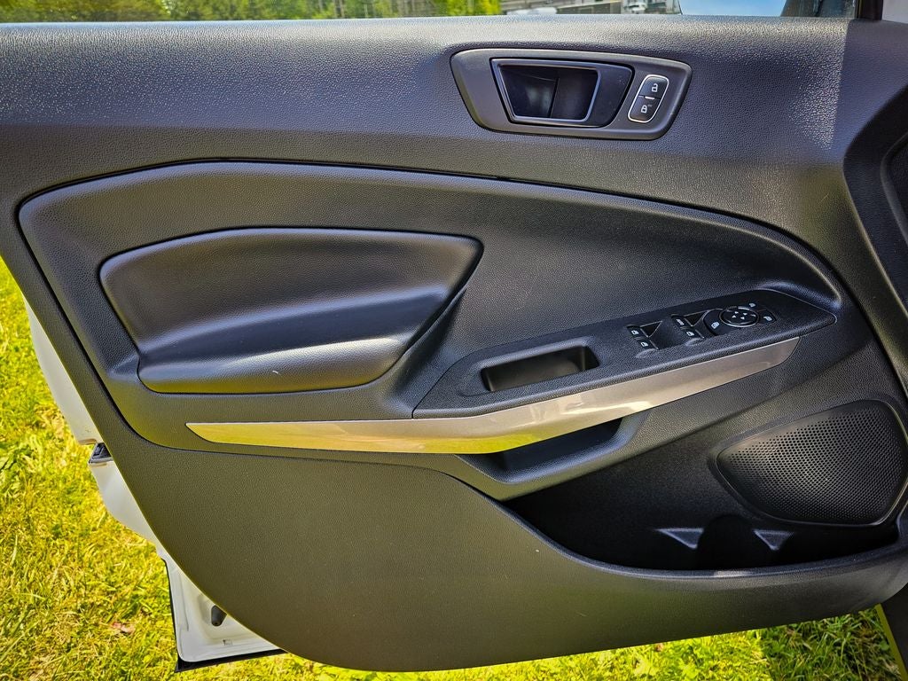 2020 Ford EcoSport SES