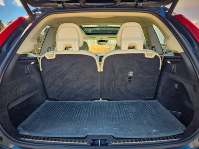 2020 Volvo XC90 T6 Momentum 6 Passenger