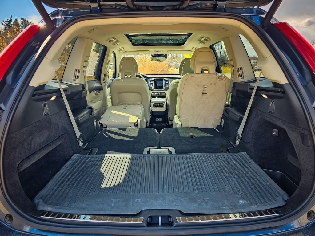 2020 Volvo XC90 T6 Momentum 6 Passenger