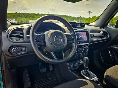 2022 Jeep Renegade Altitude 4x4