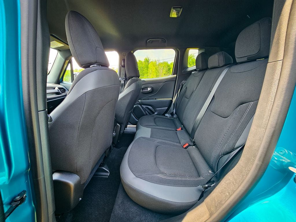 2022 Jeep Renegade Altitude 4x4
