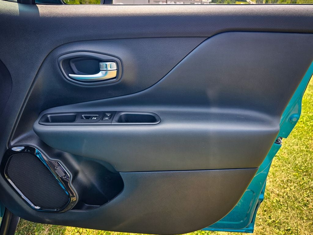2022 Jeep Renegade Altitude 4x4