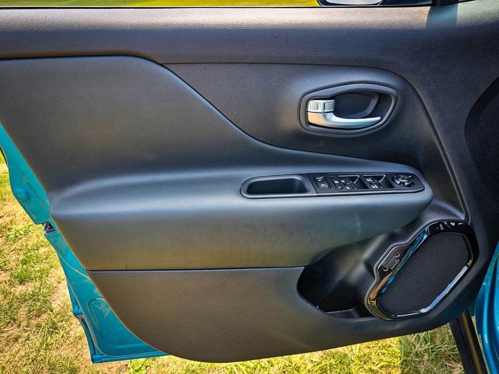 2022 Jeep Renegade Altitude 4x4