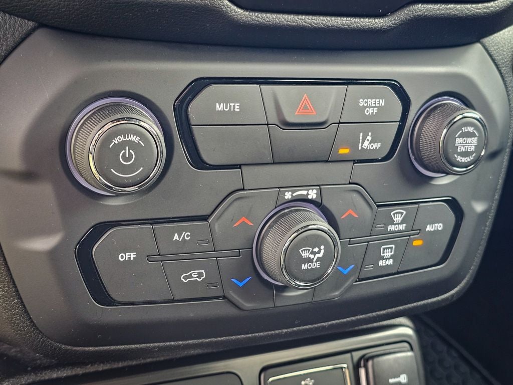 2022 Jeep Renegade Altitude 4x4