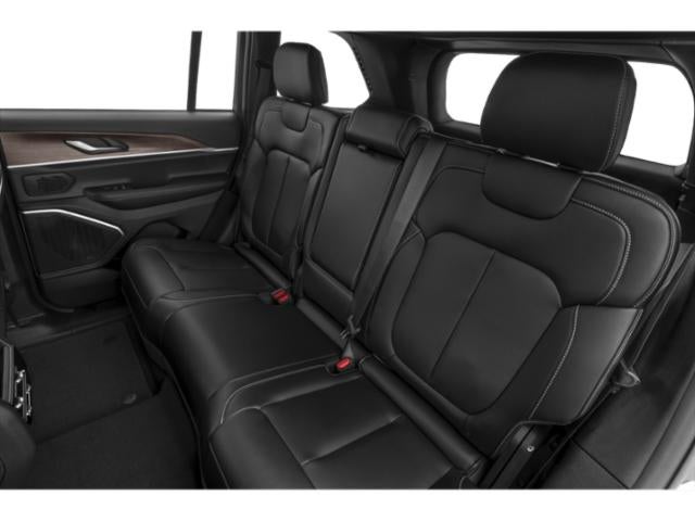 2027 Jeep Grand Cherokee Jeep Grand Cherokee Laredo X 4x4