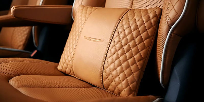 pacifica interior Junction CDJR in Chardon OH