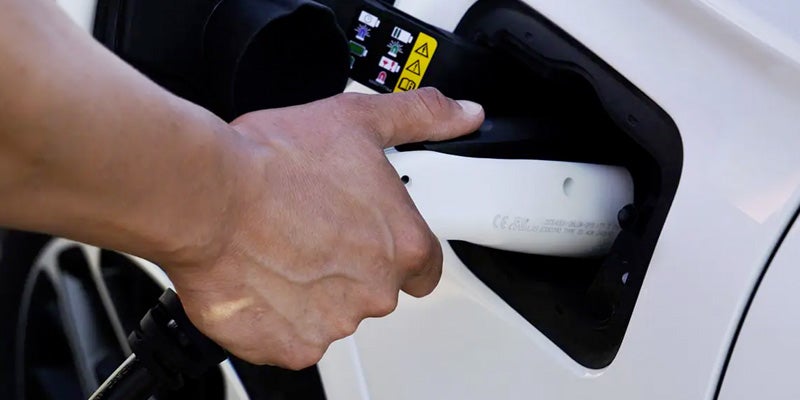 cherokee 4xe Junction CDJR in Chardon OH